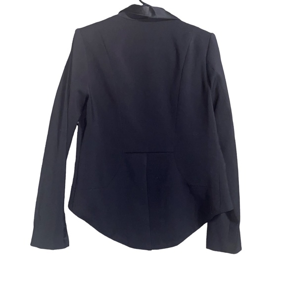 Forever XXI Black Blazer - Picture 2 of 3